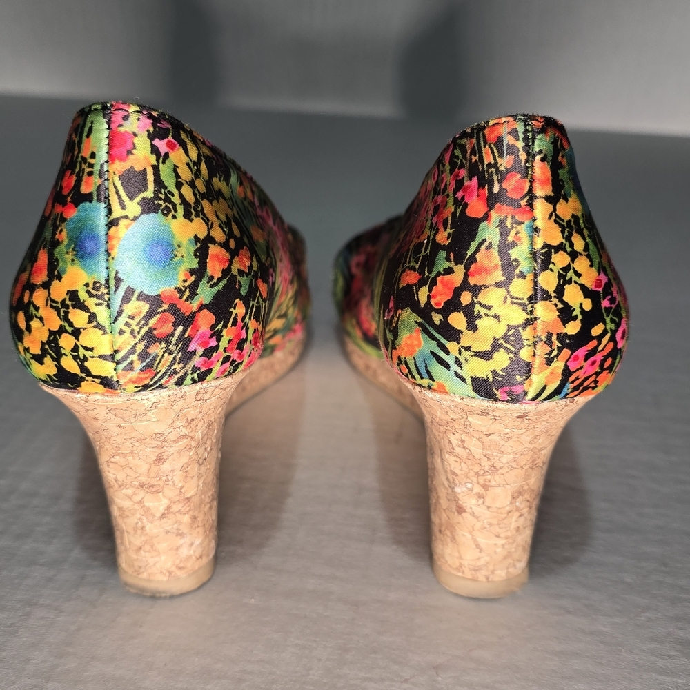 7.5 Dexflex Comfort Floral Wedge Peep-Toe Women's Shoes In Excellent Condition - Picture 4 of 9